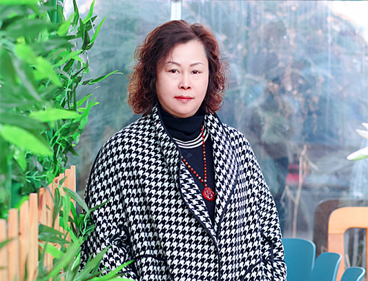 谢素珍_副本.jpg