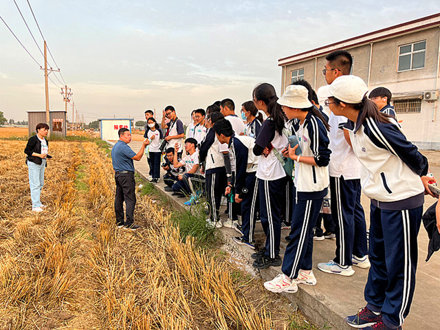 国家级名校北京四中师生赴淇县参加社会实践