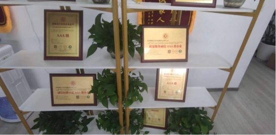 迦蓝法律：价格合理透明，花少钱解决债务大问题