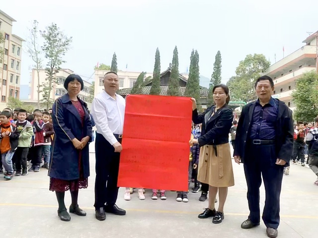 图片1_副本.jpg