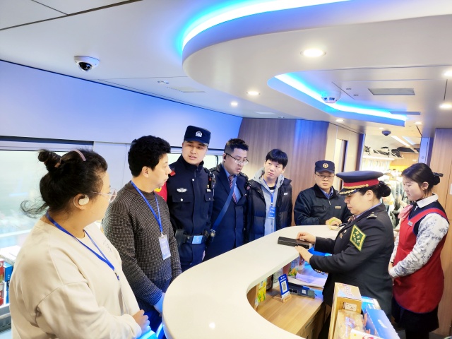 lQDPJxWC1rX6pDXNDZDNEhCw1S71WVyB60IHaOS248jMAA_4624_3472_副本.jpg