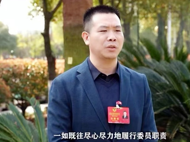 7ac4d6dd20ae465ab486076df4ecf6a3_tplv-tt-origin-web_gif_副本.jpg