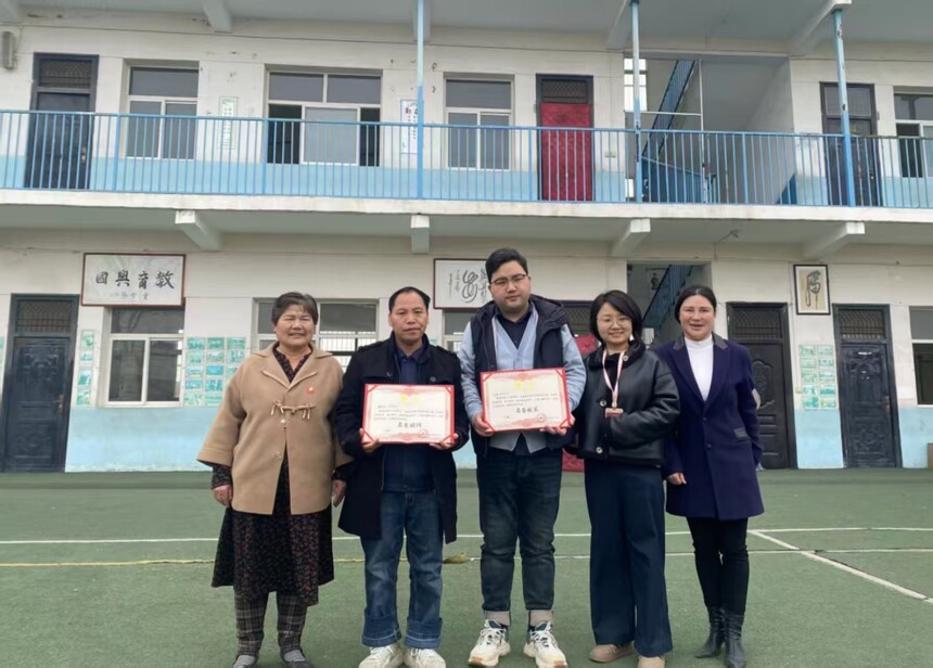 红10.jpg